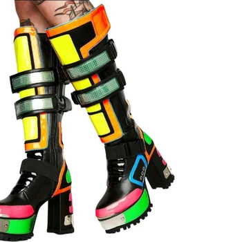 Разноцветные мотоциклетные ботинки на платформе с металлической круглой головкой, обувь на массивном каблуке, модный уличный стиль, сапоги до середины икры с крючками и петлями